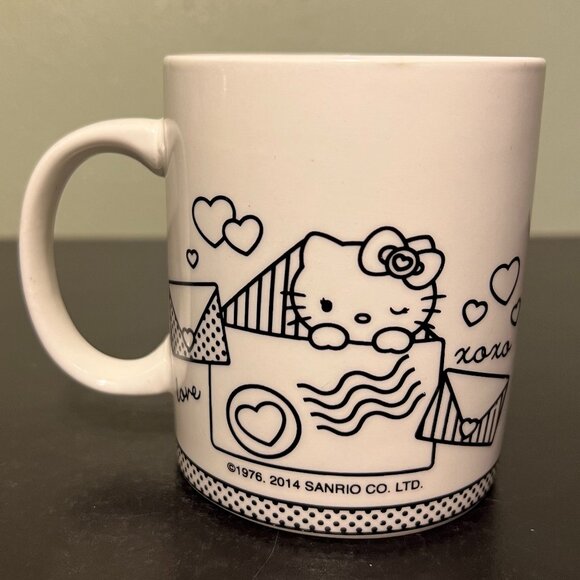 Vintage Sanrio HELLO KITTY Ceramic Mug with Love Letters, Mailbox and Hearts - Picture 4 of 8
